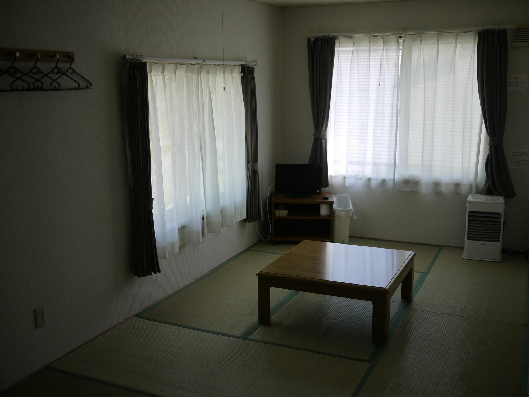 ホテル ペンションアリス ニセコ町 エクステリア 写真